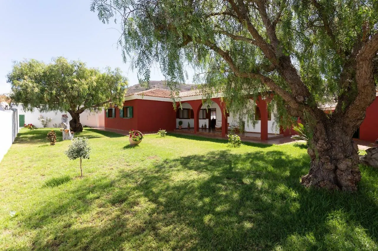 Beautiful Countryside Villa With Teide Views, Los Arcos De Rozayna By Eden Rentals Las Mercedes